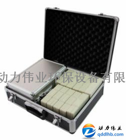 D L-S C快速水質(zhì)檢測箱.jpg